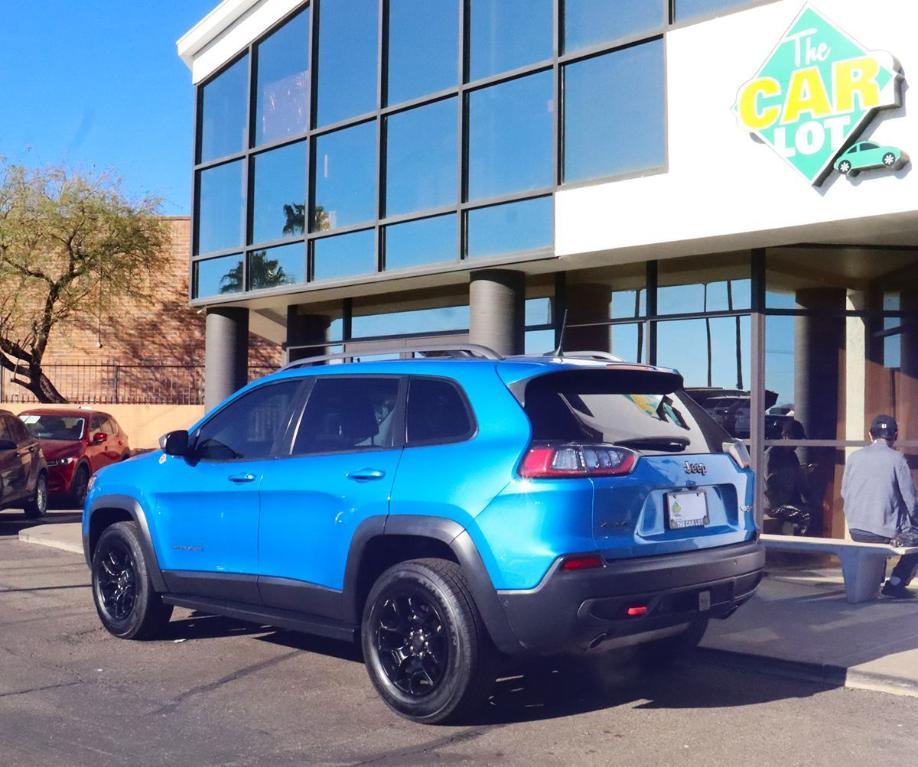 used 2019 Jeep Cherokee car, priced at $20,995