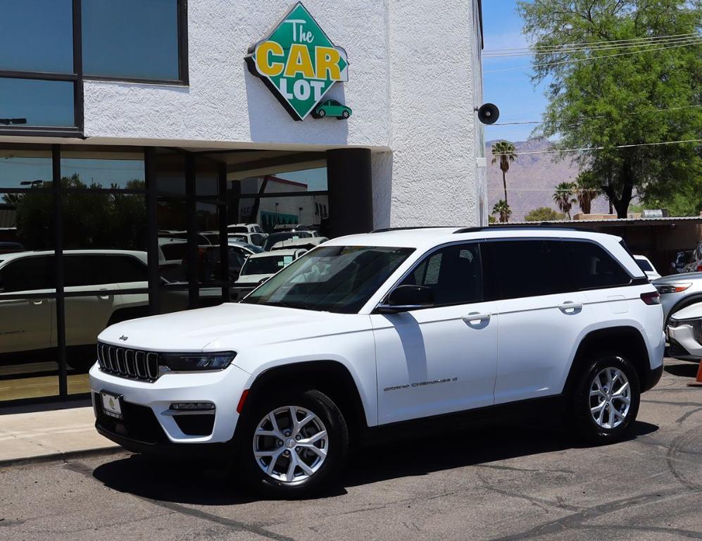 used 2023 Jeep Grand Cherokee car, priced at $25,995