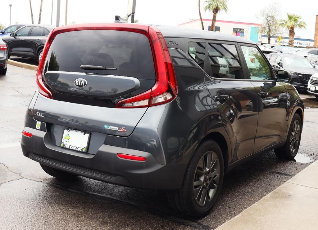 used 2021 Kia Soul car, priced at $14,995