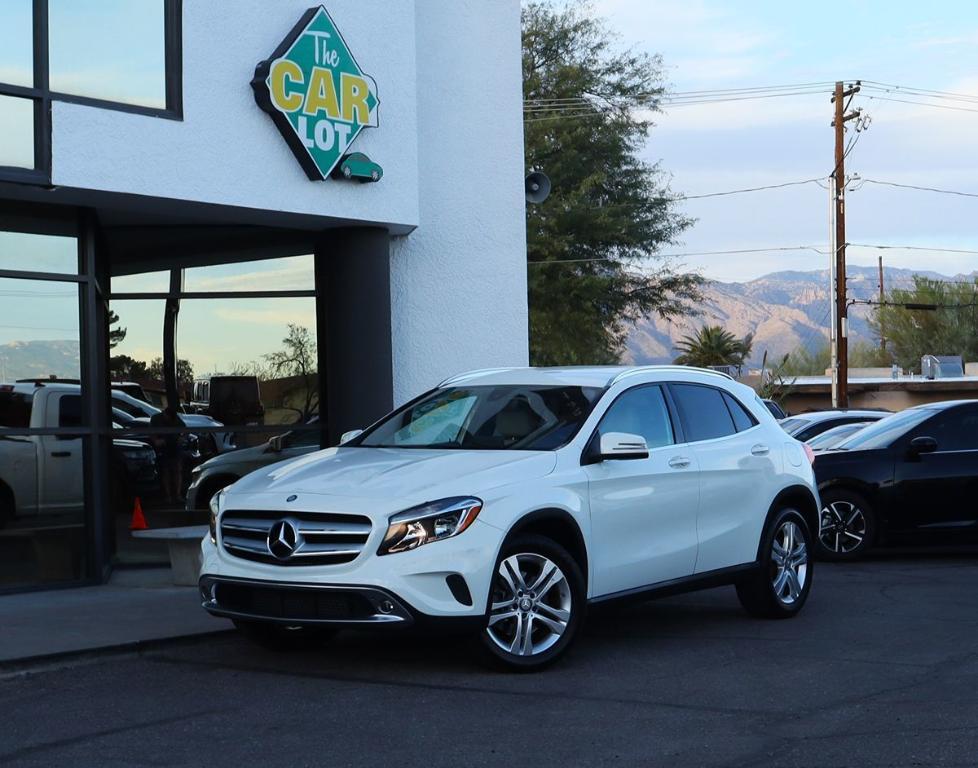 used 2017 Mercedes-Benz GLA 250 car, priced at $13,995