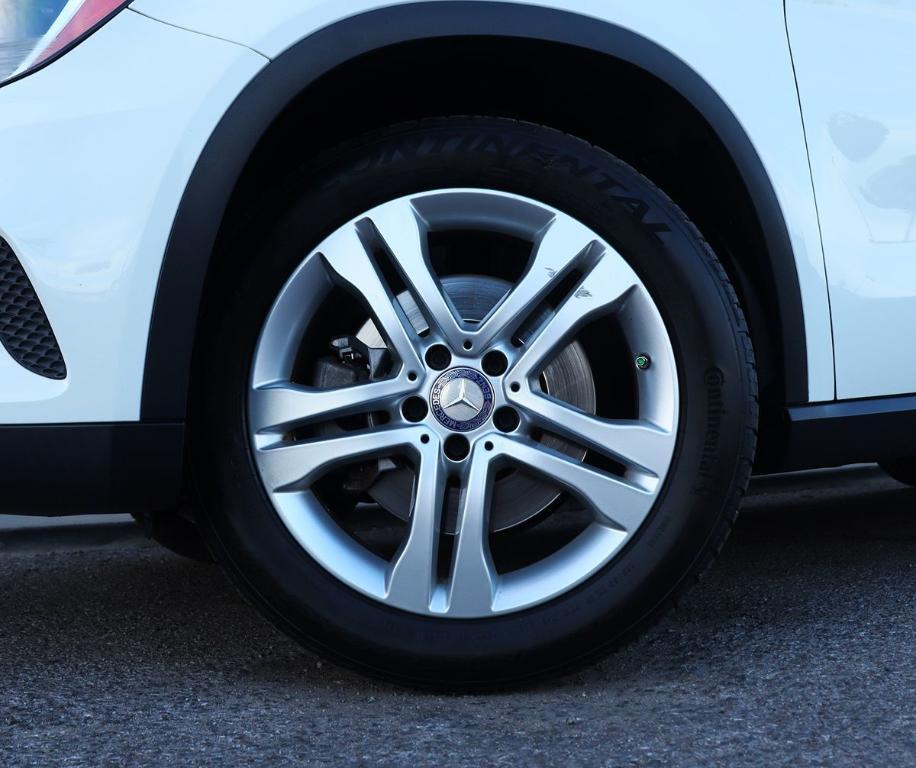 used 2017 Mercedes-Benz GLA 250 car, priced at $13,995