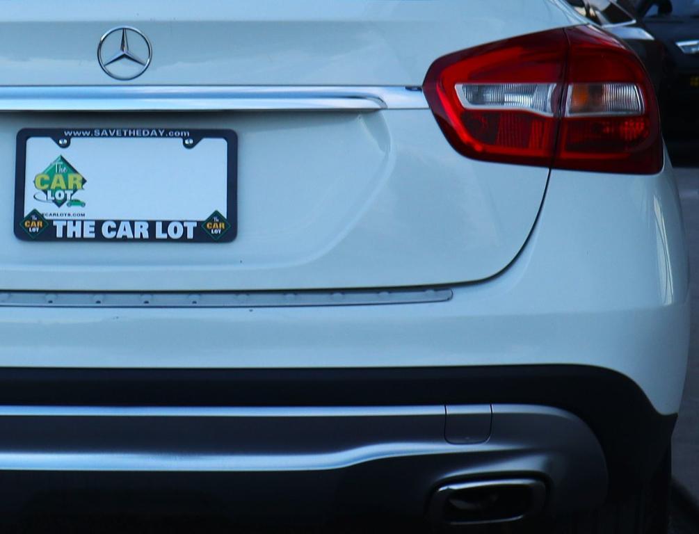 used 2017 Mercedes-Benz GLA 250 car, priced at $13,995