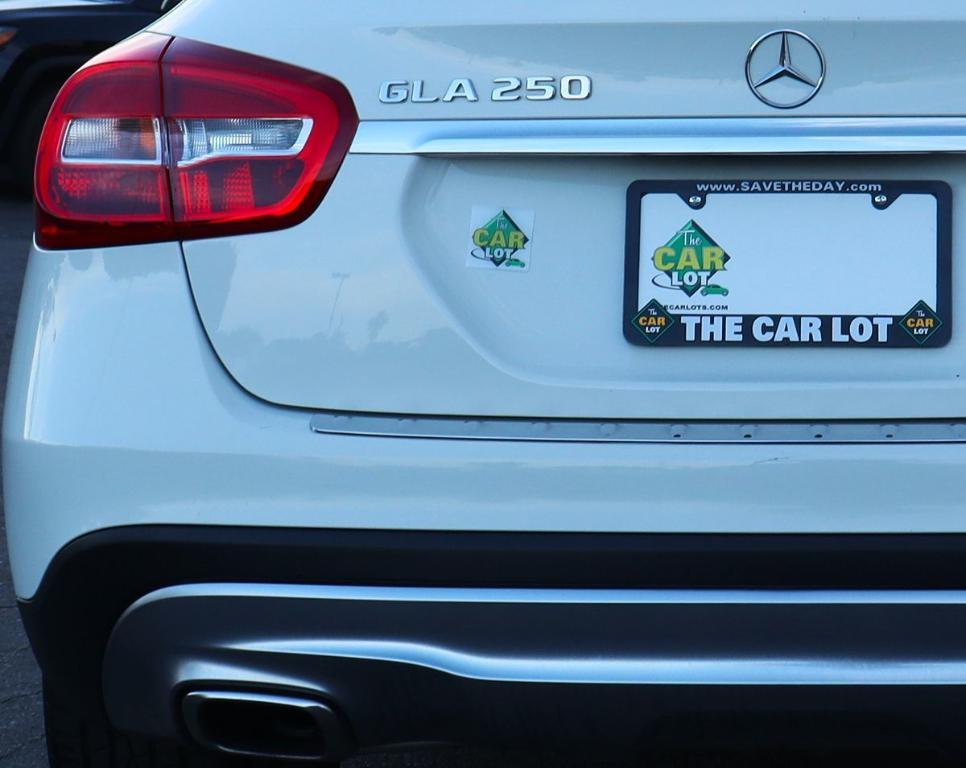 used 2017 Mercedes-Benz GLA 250 car, priced at $13,995