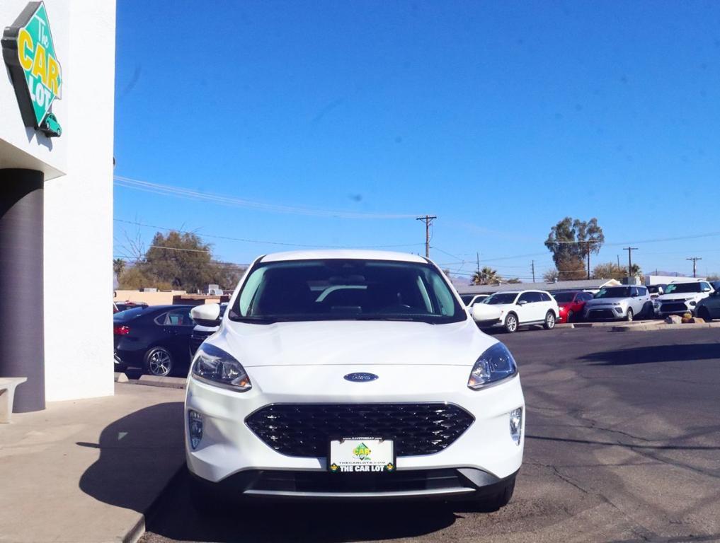 used 2022 Ford Escape car, priced at $18,995