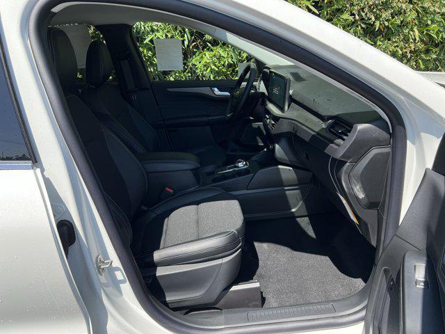 new 2025 Ford Escape PHEV car, priced at $40,225