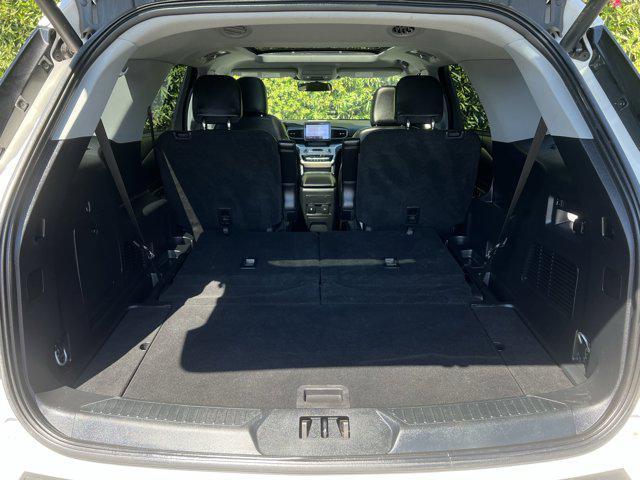 used 2023 Ford Explorer car, priced at $32,988