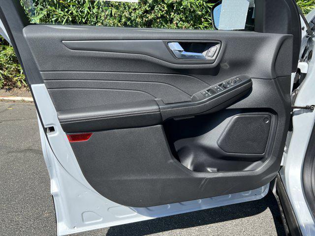 new 2025 Ford Escape PHEV car, priced at $42,185