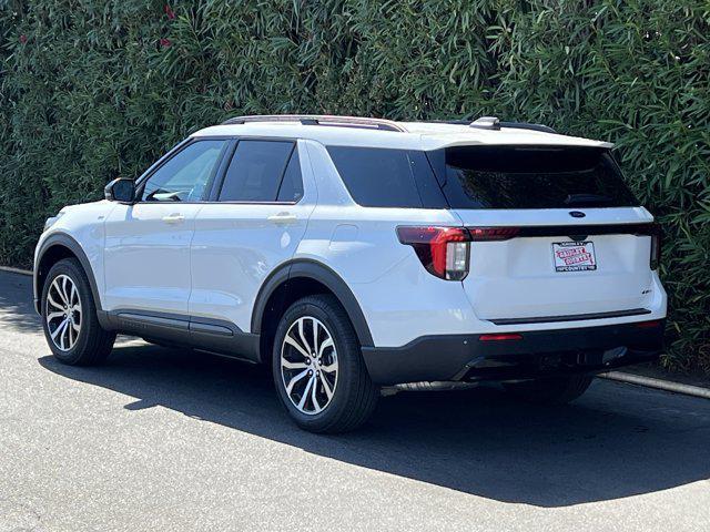 new 2025 Ford Explorer car, priced at $51,280