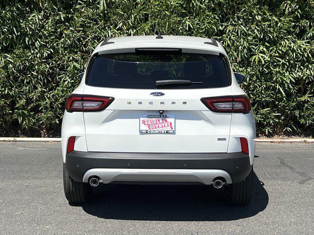 new 2025 Ford Escape PHEV car, priced at $40,050