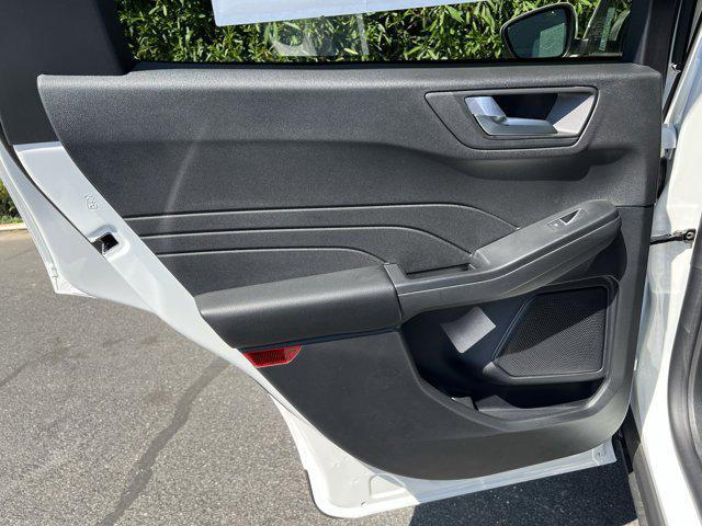 new 2025 Ford Escape PHEV car, priced at $40,050