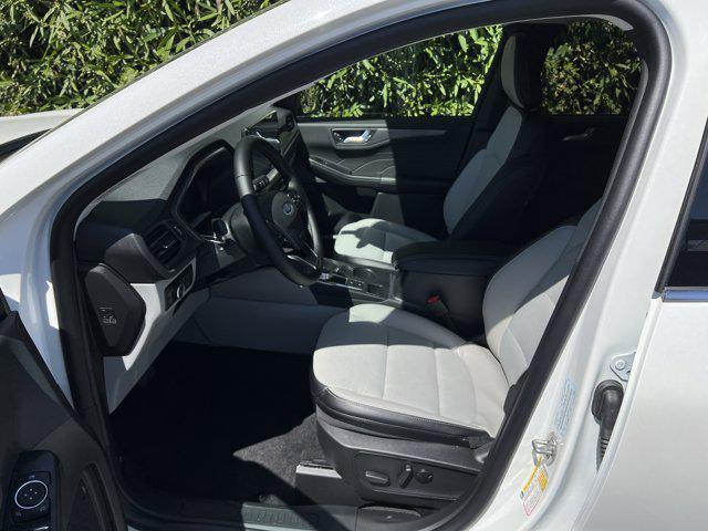 new 2025 Ford Escape PHEV car, priced at $40,050