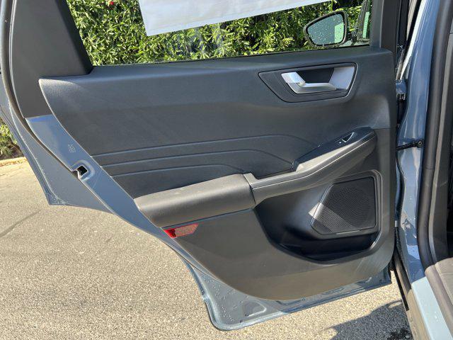 new 2025 Ford Escape PHEV car, priced at $39,055