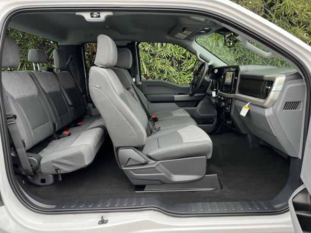 new 2025 Ford F-250 car, priced at $69,725