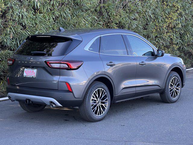 new 2025 Ford Escape car, priced at $39,550
