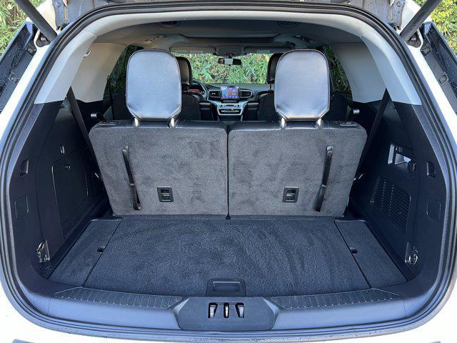 used 2022 Ford Explorer car, priced at $33,988