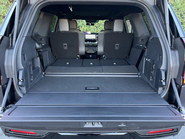 new 2025 Ford Expedition car, priced at $84,440