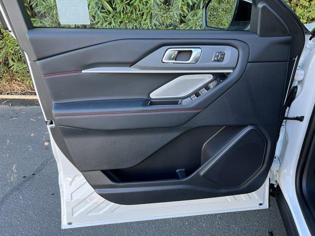 new 2025 Ford Explorer car, priced at $62,910