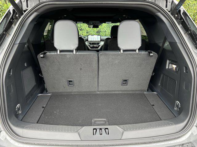 new 2025 Ford Explorer car, priced at $61,030