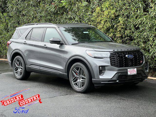 new 2025 Ford Explorer car, priced at $61,030