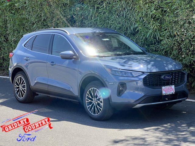 new 2025 Ford Escape PHEV car, priced at $39,590