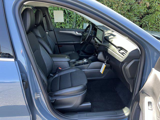 new 2025 Ford Escape PHEV car, priced at $39,590