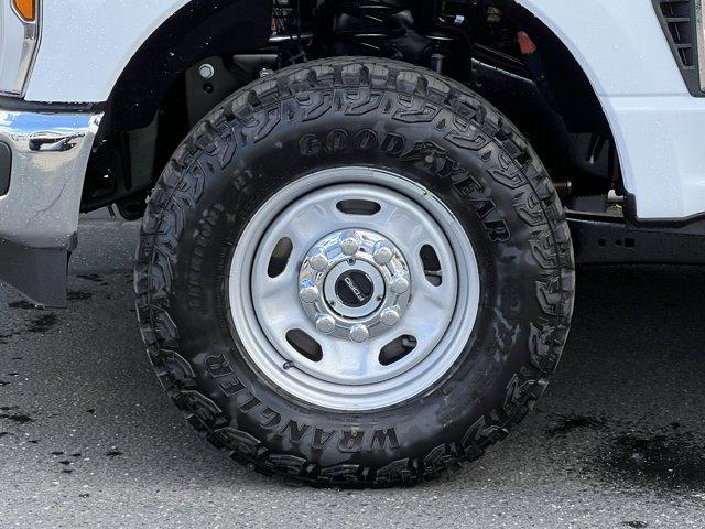 new 2025 Ford F-350 car, priced at $64,935