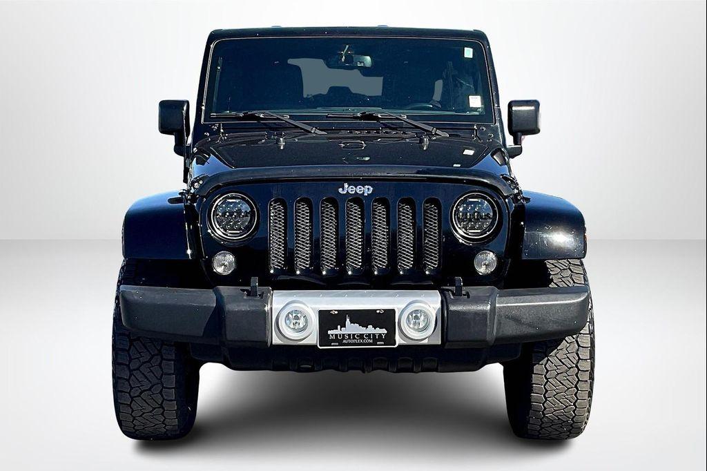 used 2015 Jeep Wrangler Unlimited car, priced at $18,987