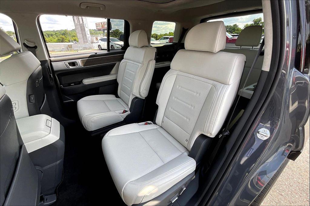 used 2025 Hyundai SANTA FE HEV car, priced at $42,469