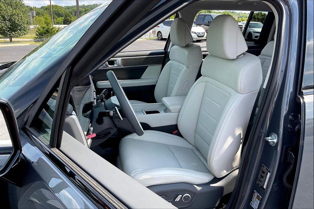 used 2025 Hyundai SANTA FE HEV car, priced at $42,469