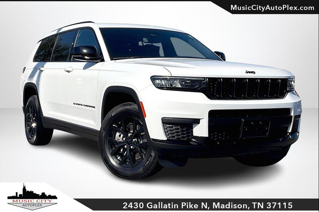used 2024 Jeep Grand Cherokee L car, priced at $30,978