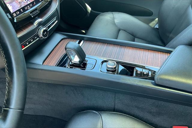 used 2023 Volvo XC60 Recharge Plug-In Hybrid car, priced at $38,103