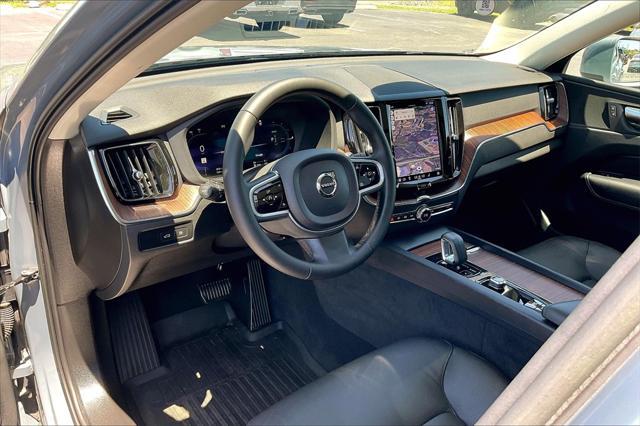 used 2023 Volvo XC60 Recharge Plug-In Hybrid car, priced at $38,103