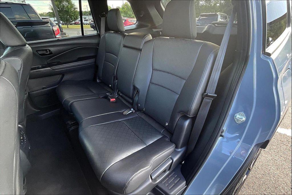 used 2023 Honda Passport car, priced at $31,489