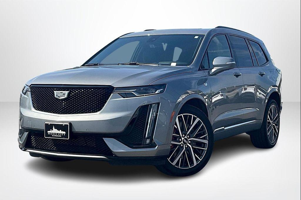 used 2024 Cadillac XT6 car, priced at $53,946