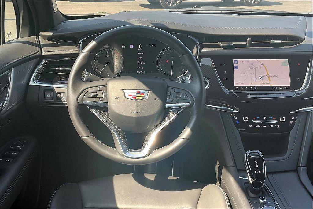 used 2024 Cadillac XT6 car, priced at $53,946