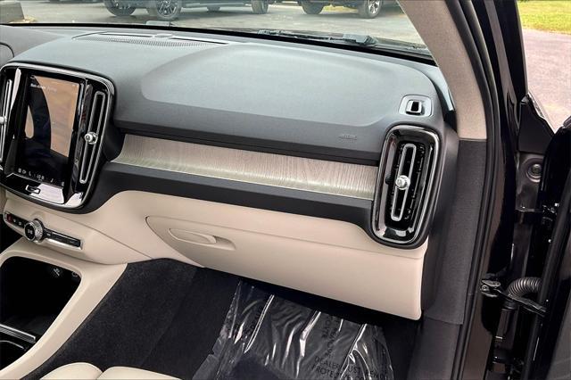 used 2023 Volvo XC40 car, priced at $27,793
