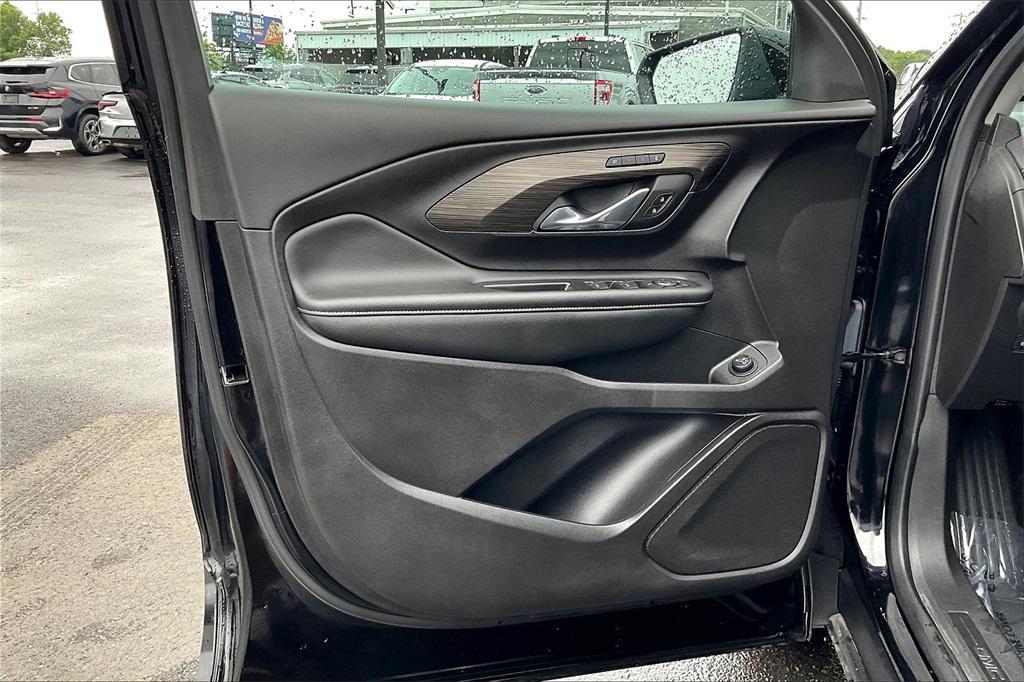 used 2024 GMC Terrain car, priced at $24,787