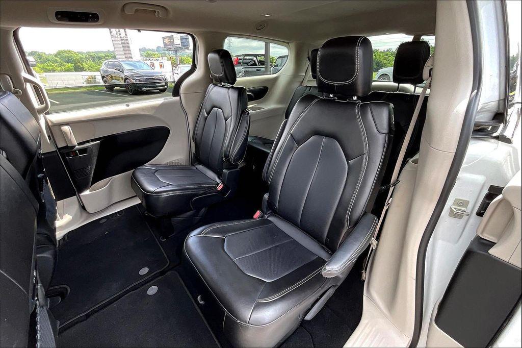 used 2023 Chrysler Pacifica car, priced at $20,938