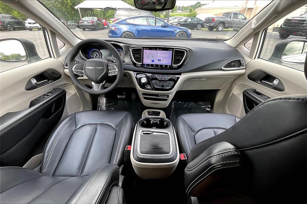 used 2023 Chrysler Pacifica car, priced at $21,789