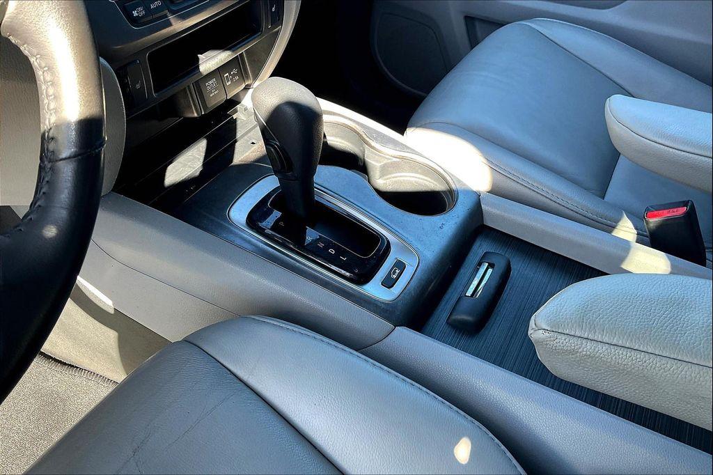 used 2020 Honda Pilot car, priced at $20,577