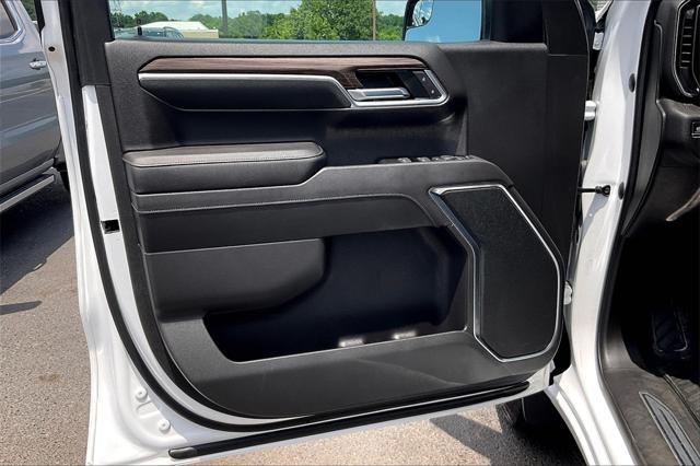 used 2022 Chevrolet Silverado 1500 car, priced at $40,781