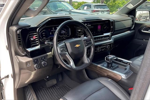 used 2022 Chevrolet Silverado 1500 car, priced at $40,781