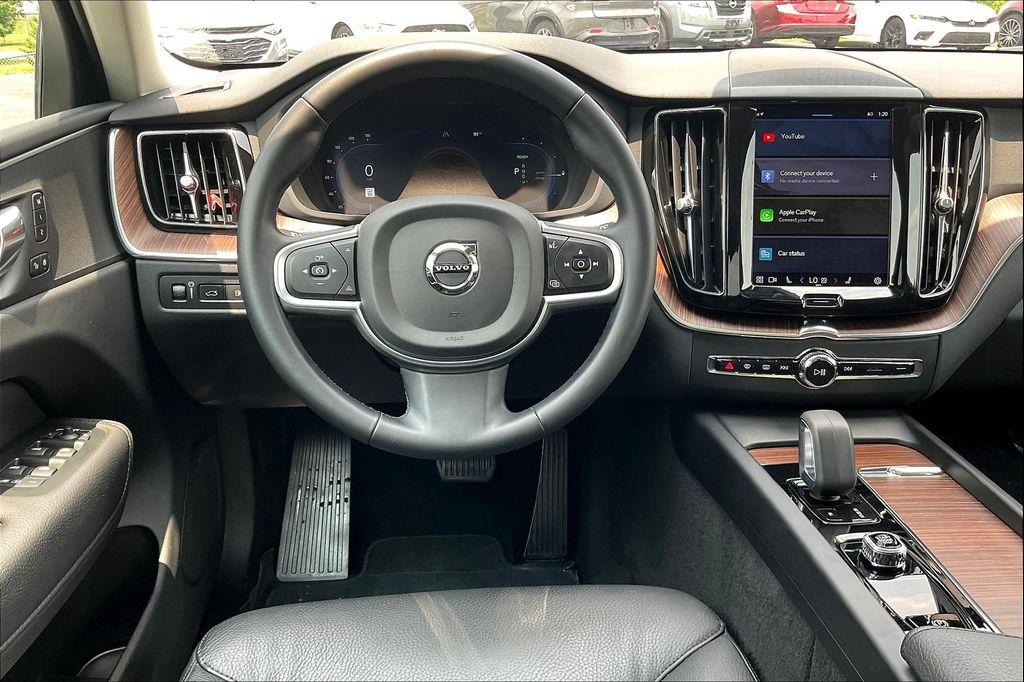 used 2022 Volvo XC60 Recharge Plug-In Hybrid car, priced at $27,424