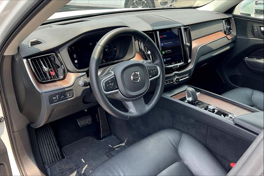 used 2022 Volvo XC60 Recharge Plug-In Hybrid car, priced at $27,424