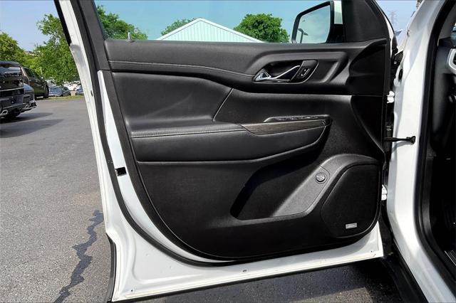 used 2023 GMC Acadia car, priced at $27,152