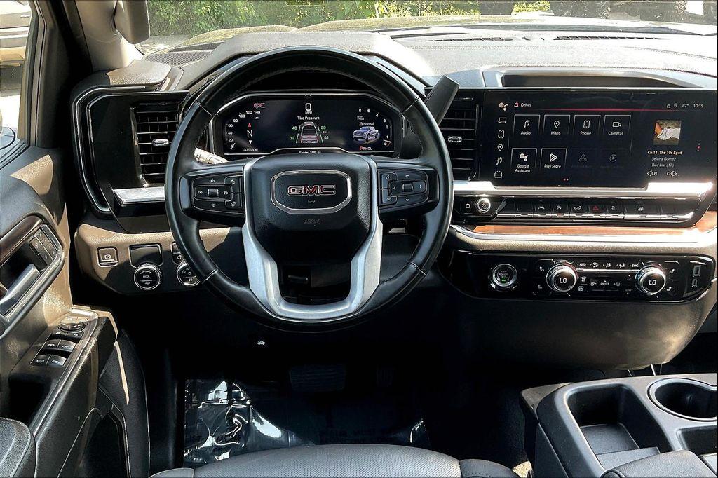 used 2024 GMC Sierra 1500 car, priced at $41,986