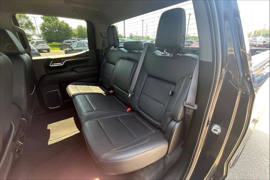 used 2024 GMC Sierra 1500 car, priced at $41,986