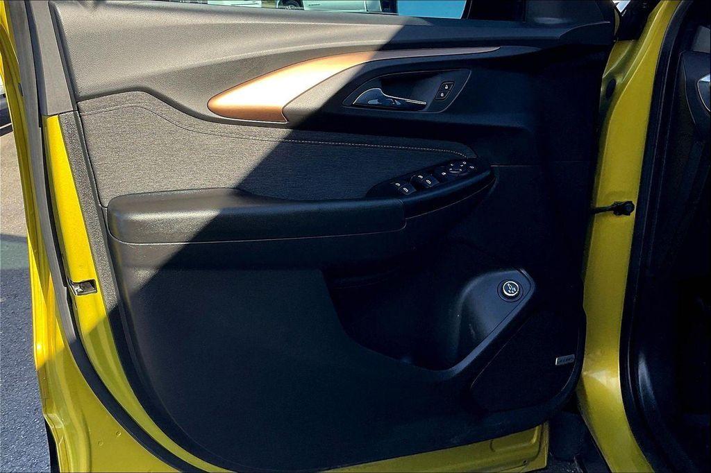 used 2023 Chevrolet TrailBlazer car, priced at $19,028