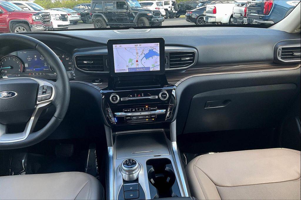 used 2024 Ford Explorer car, priced at $32,082