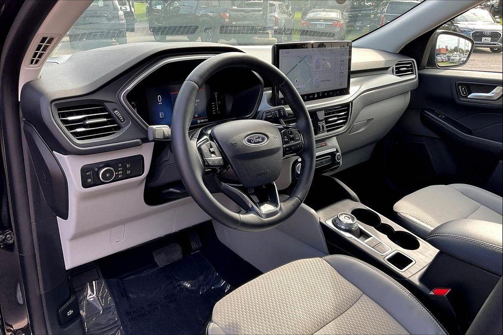 used 2024 Ford Escape PHEV car, priced at $29,200